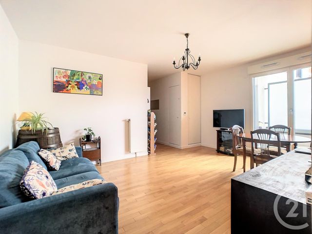 Appartement F3 à vendre - 3 pièces - 64.31 m2 - PARIS - 75019 - ILE-DE-FRANCE - Century 21 Chaumont-Laumière