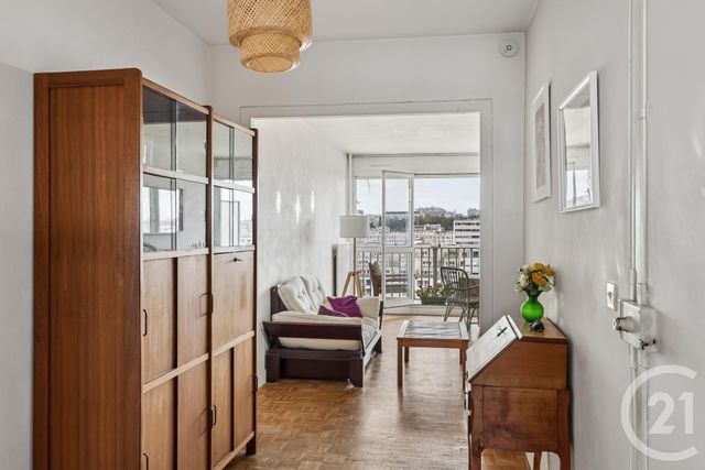 Appartement T2 à vendre - 2 pièces - 54.0 m2 - PARIS - 75019 - ILE-DE-FRANCE - Century 21 Chaumont-Laumière