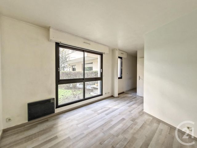 Studio à vendre - 1 pièce - 20.96 m2 - PARIS - 75019 - ILE-DE-FRANCE - Century 21 Chaumont-Laumière