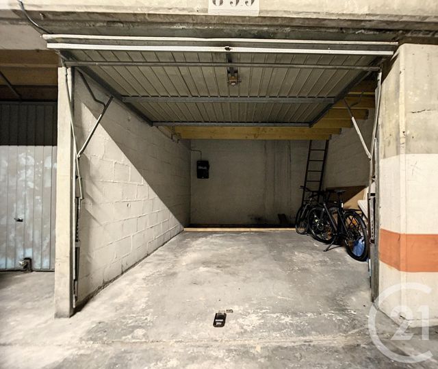 parking à louer - 15.0 m2 - PARIS - 75019 - ILE-DE-FRANCE - Century 21 Chaumont-Laumière