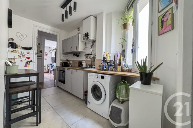 Appartement F2 à vendre - 2 pièces - 39.0 m2 - PARIS - 75019 - ILE-DE-FRANCE - Century 21 Chaumont-Laumière