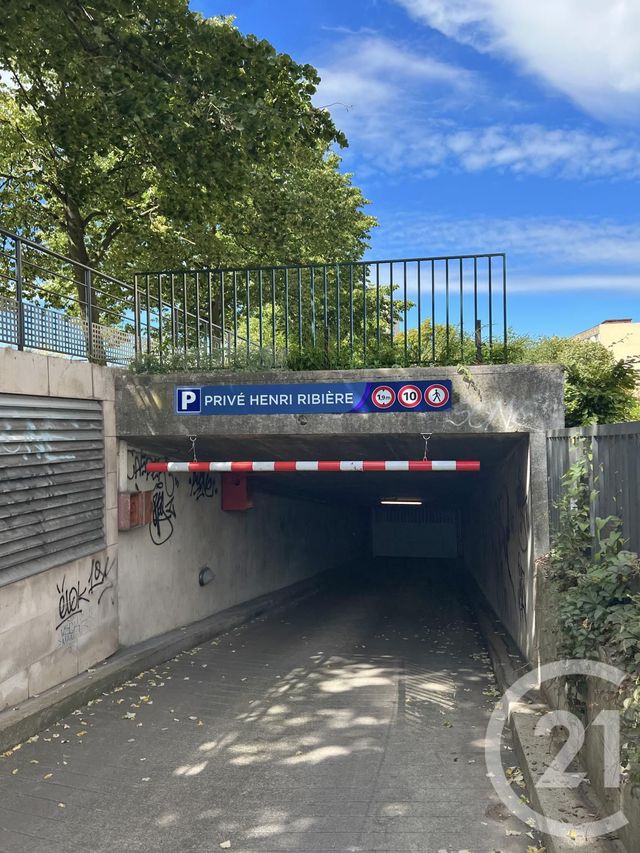 parking à vendre - 11.67 m2 - PARIS - 75019 - ILE-DE-FRANCE - Century 21 Chaumont-Laumière