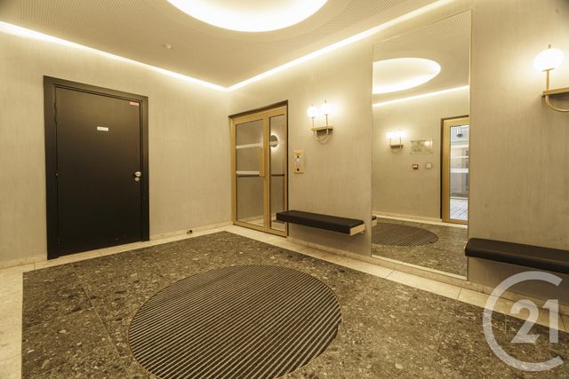 Appartement à vendre - 2 pièces - 57.78 m2 - PARIS - 75019 - ILE-DE-FRANCE - Century 21 Chaumont-Laumière