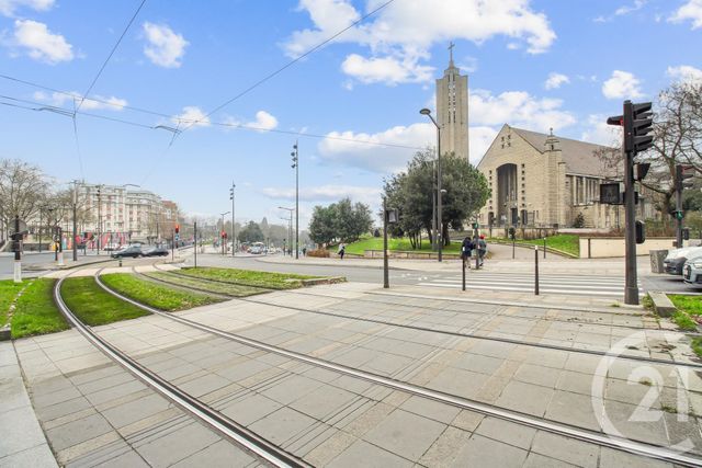 Afficher la photo en grand Appartement T1 à vendre - 1 pièce - 26.05 m2 - PARIS - 75019 - ILE-DE-FRANCE - Century 21 Chaumont-Laumière