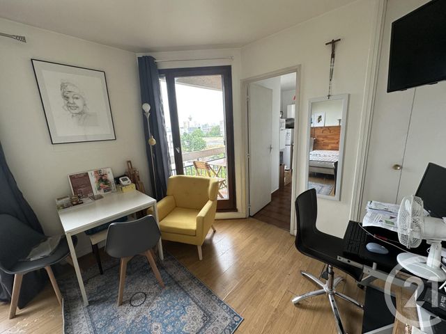 Afficher la photo en grand Appartement T1 à vendre - 1 pièce - 26.05 m2 - PARIS - 75019 - ILE-DE-FRANCE - Century 21 Chaumont-Laumière