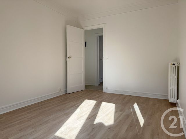 Appartement T4 à louer - 4 pièces - 94.33 m2 - PARIS - 75019 - ILE-DE-FRANCE - Century 21 Chaumont-Laumière