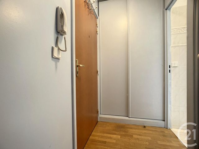 Appartement F1 à louer - 1 pièce - 21.76 m2 - PARIS - 75019 - ILE-DE-FRANCE - Century 21 Chaumont-Laumière