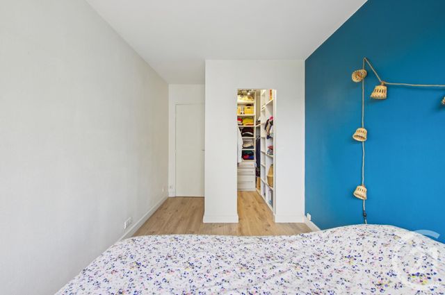 Appartement F2 à vendre - 2 pièces - 55.0 m2 - PARIS - 75019 - ILE-DE-FRANCE - Century 21 Chaumont-Laumière