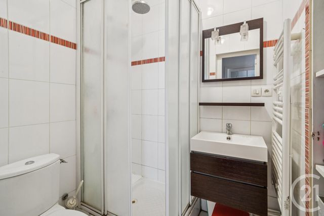 Appartement F3 à vendre - 3 pièces - 59.12 m2 - PARIS - 75019 - ILE-DE-FRANCE - Century 21 Chaumont-Laumière