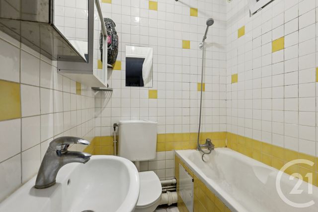 Appartement F1 à vendre - 1 pièce - 20.57 m2 - PARIS - 75019 - ILE-DE-FRANCE - Century 21 Chaumont-Laumière