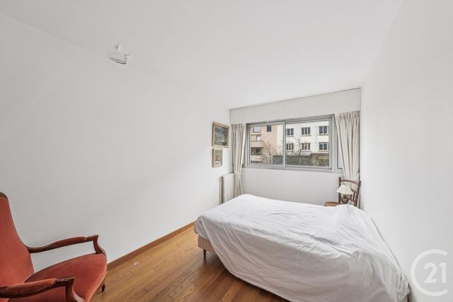 Appartement F3 à vendre - 4 pièces - 78.49 m2 - PARIS - 75019 - ILE-DE-FRANCE - Century 21 Chaumont-Laumière