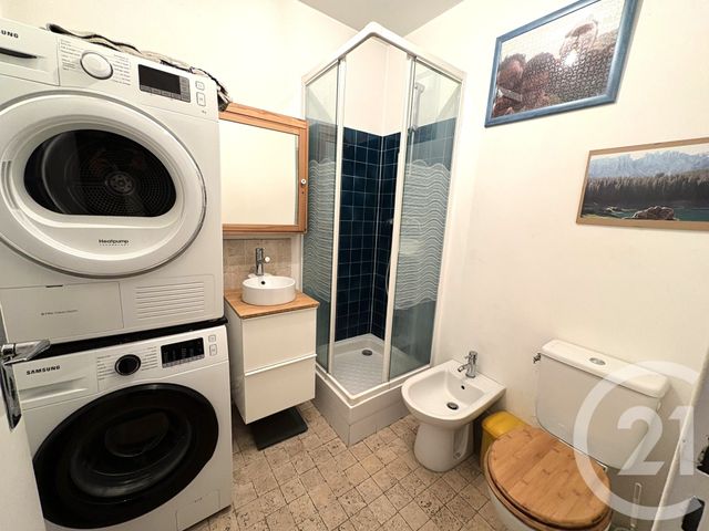 Appartement à vendre - 4 pièces - 77.94 m2 - PARIS - 75019 - ILE-DE-FRANCE - Century 21 Chaumont-Laumière