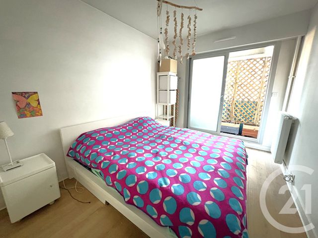 Appartement à vendre - 4 pièces - 77.94 m2 - PARIS - 75019 - ILE-DE-FRANCE - Century 21 Chaumont-Laumière