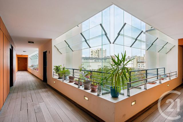 Appartement F4 à vendre - 4 pièces - 94.28 m2 - PARIS - 75019 - ILE-DE-FRANCE - Century 21 Chaumont-Laumière