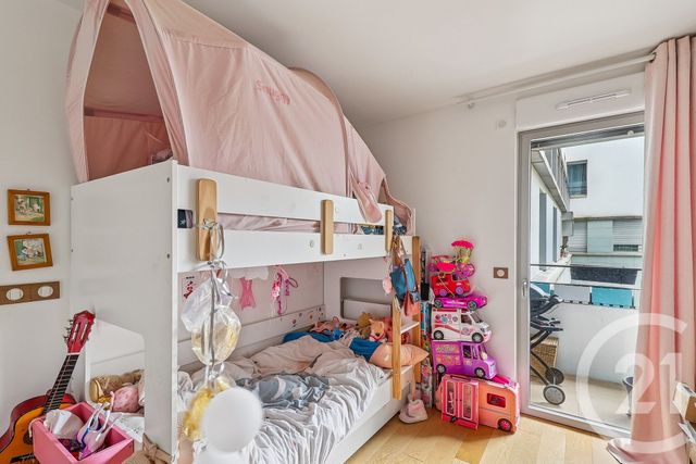 Appartement F3 à vendre - 3 pièces - 67.58 m2 - PARIS - 75019 - ILE-DE-FRANCE - Century 21 Chaumont-Laumière