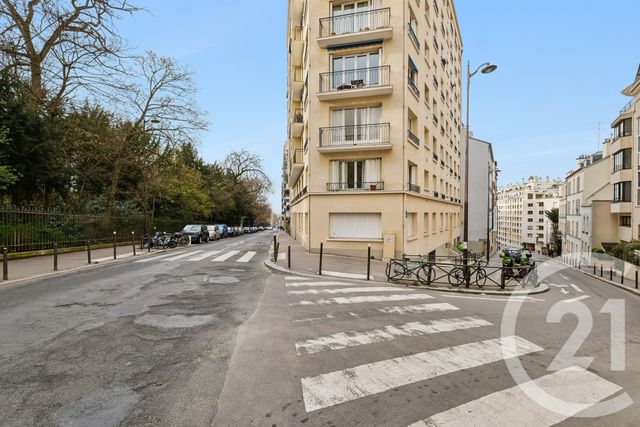 Appartement F2 à vendre - 2 pièces - 42.0 m2 - PARIS - 75019 - ILE-DE-FRANCE - Century 21 Chaumont-Laumière