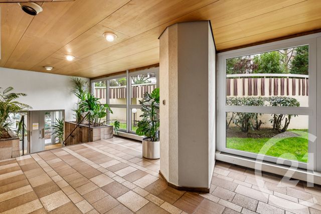 Appartement F2 à vendre - 2 pièces - 42.0 m2 - PARIS - 75019 - ILE-DE-FRANCE - Century 21 Chaumont-Laumière