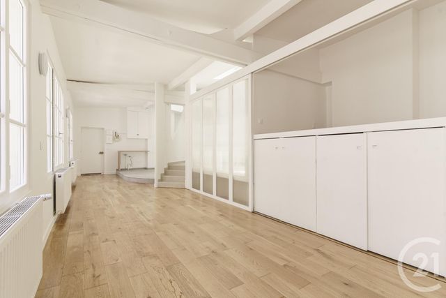 Appartement F3 à vendre - 3 pièces - 77.97 m2 - PARIS - 75011 - ILE-DE-FRANCE - Century 21 Chaumont-Laumière