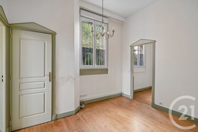 Appartement à vendre - 2 pièces - 39.0 m2 - PARIS - 75019 - ILE-DE-FRANCE - Century 21 Chaumont-Laumière