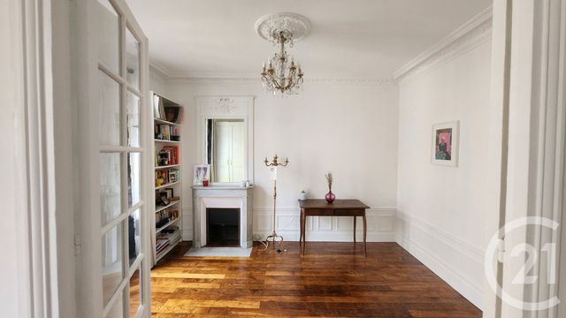 Appartement F2 à vendre - 2 pièces - 59.54 m2 - PARIS - 75019 - ILE-DE-FRANCE - Century 21 Chaumont-Laumière