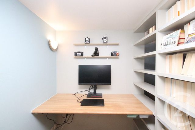 Appartement F3 à vendre - 3 pièces - 72.0 m2 - PARIS - 75019 - ILE-DE-FRANCE - Century 21 Chaumont-Laumière