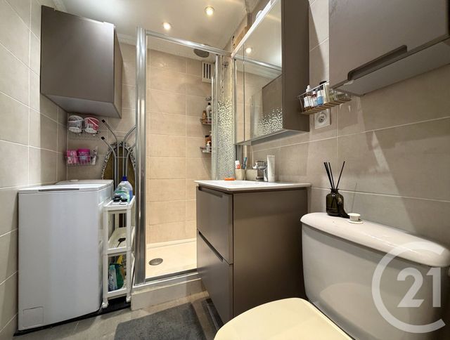 Appartement F1 à louer - 1 pièce - 28.0 m2 - PARIS - 75019 - ILE-DE-FRANCE - Century 21 Chaumont-Laumière