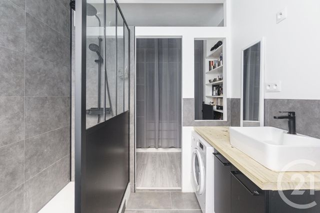 Appartement F1 à vendre - 1 pièce - 23.86 m2 - PARIS - 75017 - ILE-DE-FRANCE - Century 21 Chaumont-Laumière
