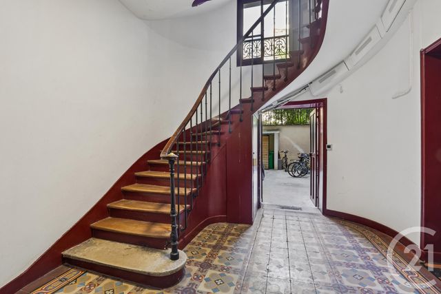 Appartement T2 à vendre - 2 pièces - 32.02 m2 - PARIS - 75019 - ILE-DE-FRANCE - Century 21 Chaumont-Laumière