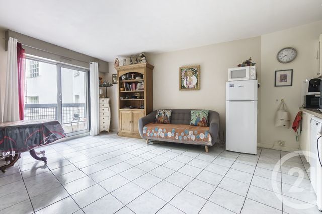 Appartement F1 à vendre - 1 pièce - 29.49 m2 - PARIS - 75019 - ILE-DE-FRANCE - Century 21 Chaumont-Laumière