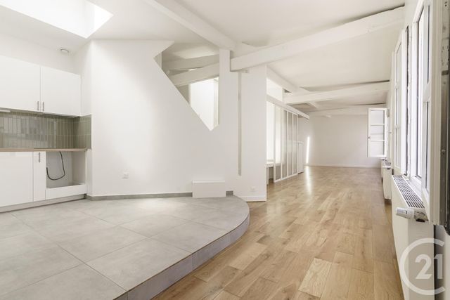 Appartement Loft à vendre - 2 pièces - 77.97 m2 - PARIS - 75011 - ILE-DE-FRANCE - Century 21 Chaumont-Laumière