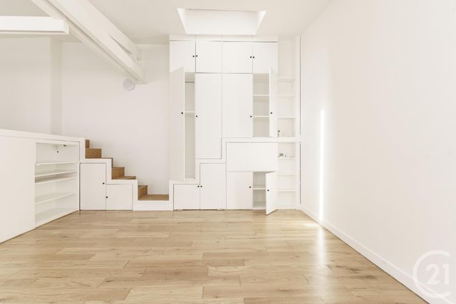 Appartement Loft à vendre - 2 pièces - 77.97 m2 - PARIS - 75011 - ILE-DE-FRANCE - Century 21 Chaumont-Laumière