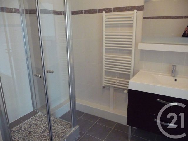 Appartement F2 à vendre - 2 pièces - 48.0 m2 - PARIS - 75019 - ILE-DE-FRANCE - Century 21 Chaumont-Laumière