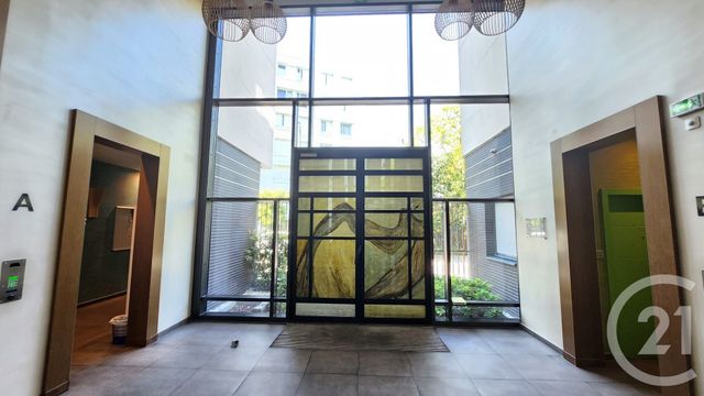 Appartement F2 à vendre - 2 pièces - 48.0 m2 - PARIS - 75019 - ILE-DE-FRANCE - Century 21 Chaumont-Laumière