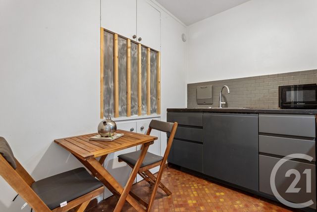 Appartement F2 à vendre - 2 pièces - 42.0 m2 - PARIS - 75019 - ILE-DE-FRANCE - Century 21 Chaumont-Laumière
