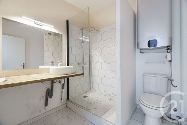 Appartement F2 à vendre - 2 pièces - 43.0 m2 - PARIS - 75019 - ILE-DE-FRANCE - Century 21 Chaumont-Laumière