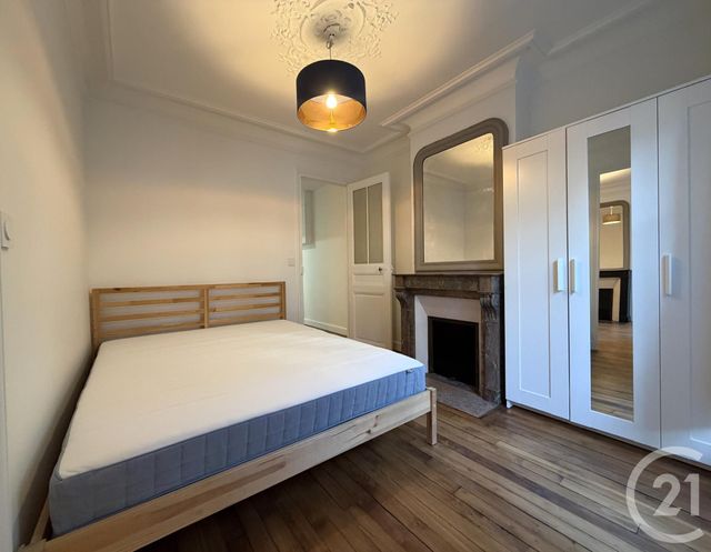 Appartement T2 à louer - 2 pièces - 34.68 m2 - PARIS - 75018 - ILE-DE-FRANCE - Century 21 Chaumont-Laumière